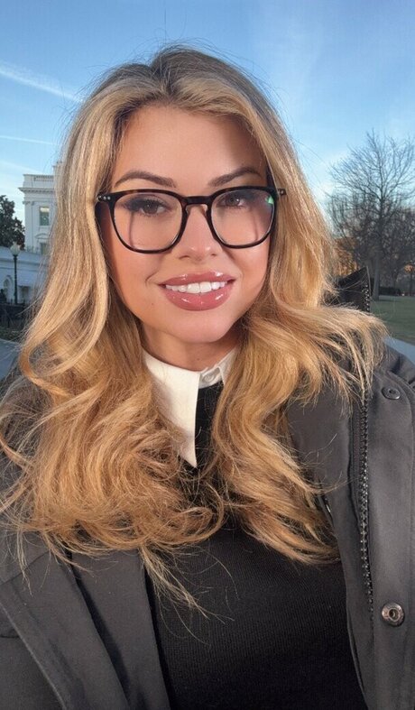 Natalie Winters modèle magnifique archive