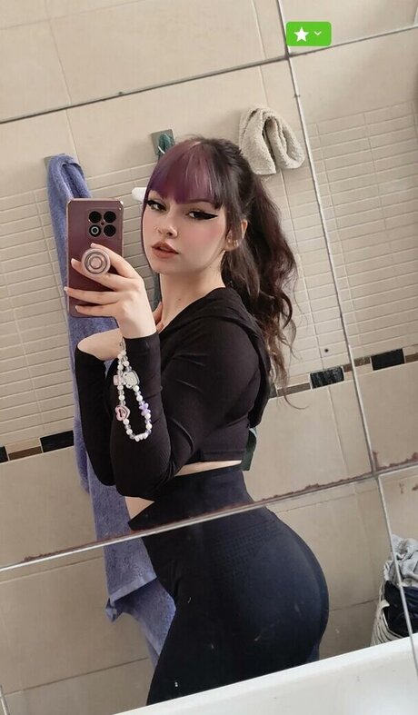 theakaleina star du porno hd des photos