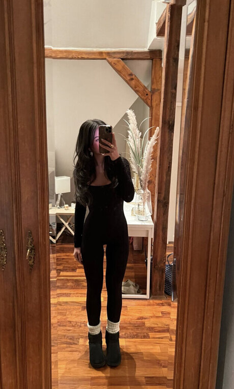 blonde étudiante onlyfans pornographique en haute définition des photos