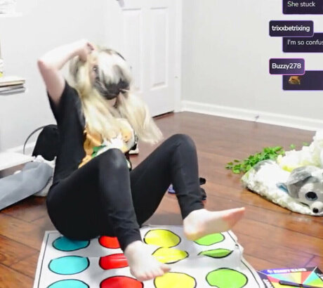 MegalodonVT actrice de nus galerie