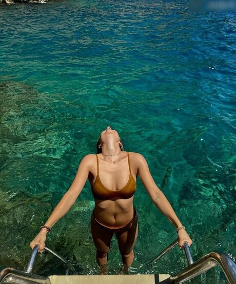 Lea Breuer modèles nus img