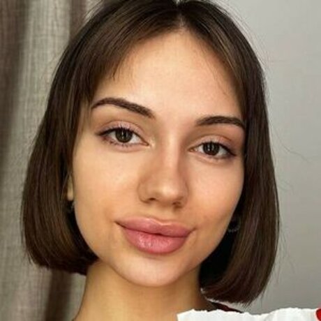 Prima Bella modèle nu img