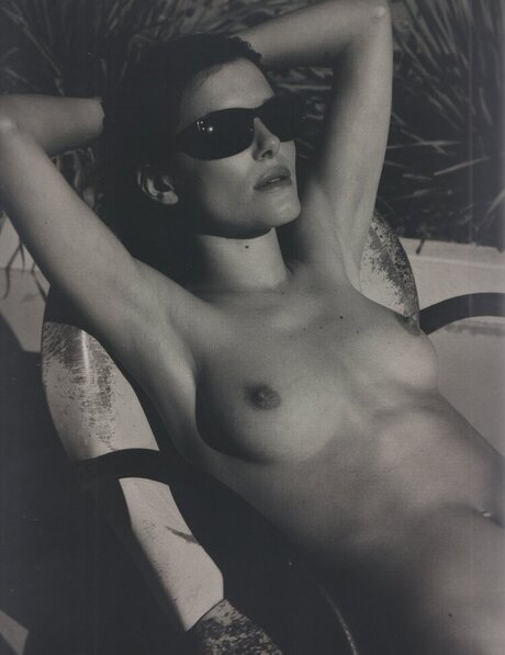 Kamila Hansen modèle hd photo