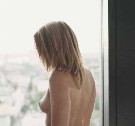 Iris Mareike Steen star du porno nue photos