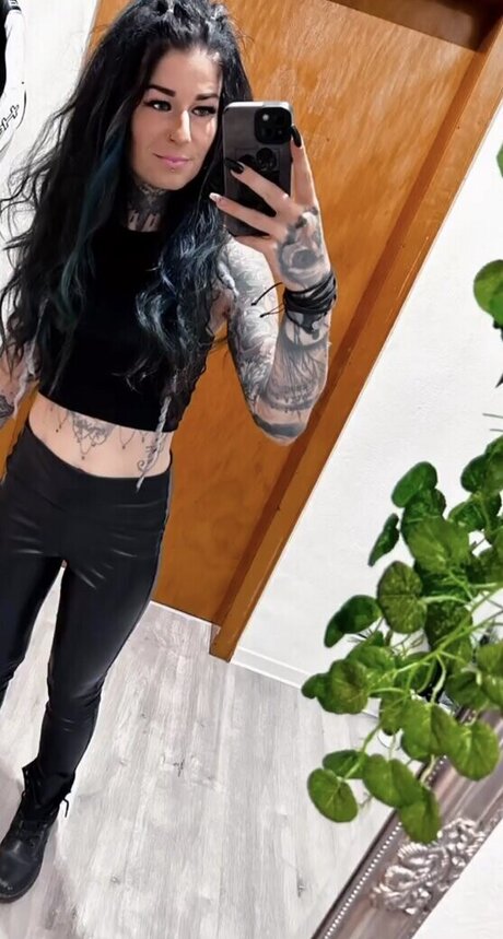 inked 93 meilleure actrice des photos