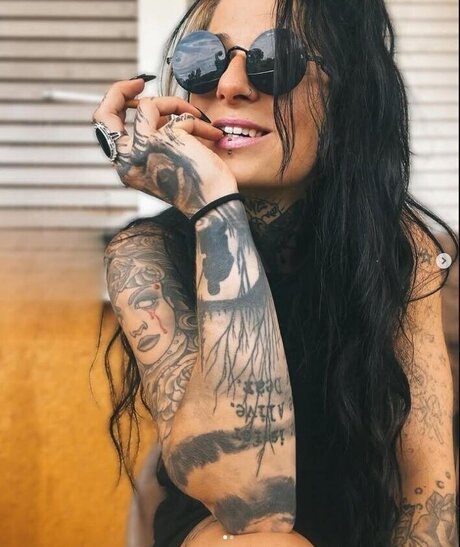 inked 93 étoile érotique image