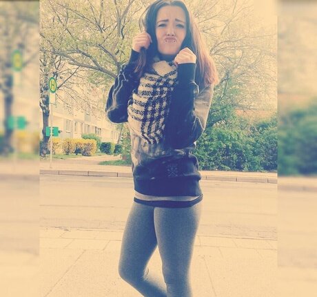 Laura Knoblauch actrice porno des photos