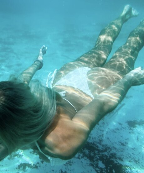 Isi Gl ck modèle magnifique img