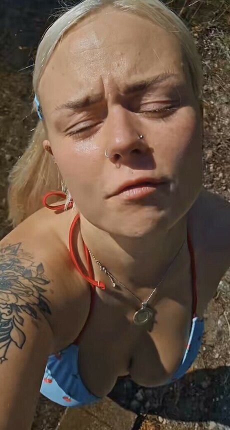 ireneidanvalo star du porno érotique photo