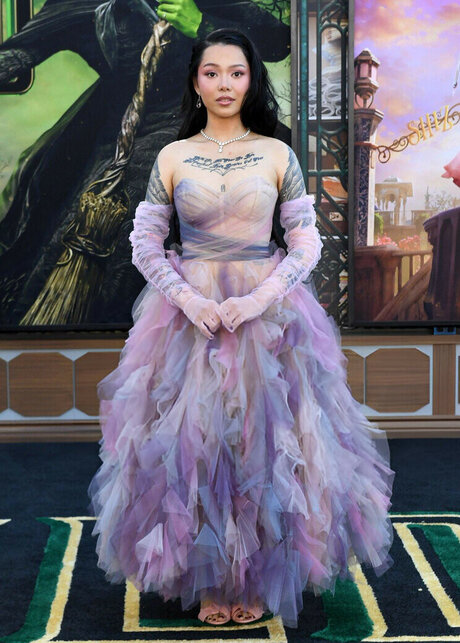 Bella Poarch modèle de haute qualité images