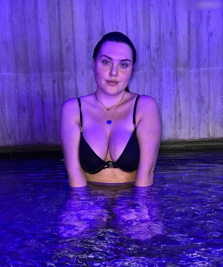 JohannaMuellner nus étoiles photos