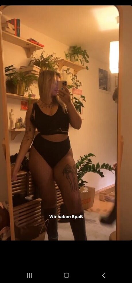 Viky kid modèle de sexe collection