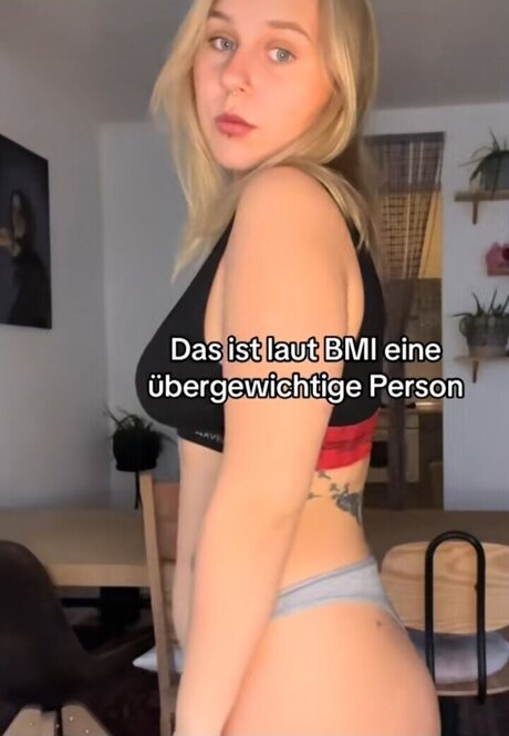 Viky kid modèle hd image