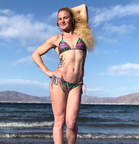 Valentina Shevchenko modèle sexy collection