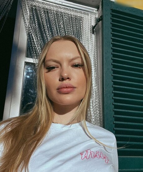 Cheyenne Ochsenknecht modèle érotique photos