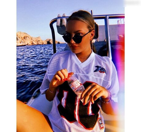 Cheyenne Ochsenknecht actrice érotique des photos