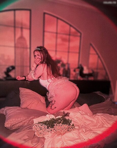 Feneliactx art de star du porno image