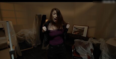 VOODOOED actrice de nus photos