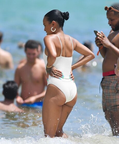 Karrueche Tran actrice xxx des photos