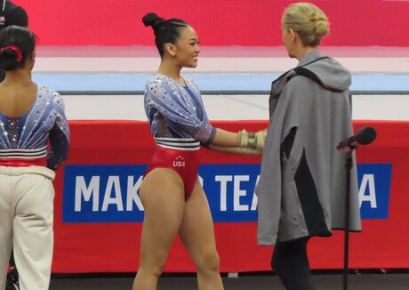 Suni Lee actrice pornographique des photos