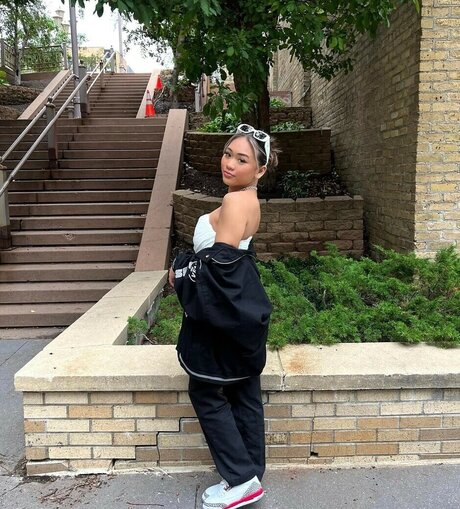 pipe éjaculation dans la bouche onlyfans jolie et gratuite photo