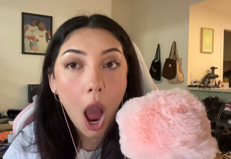 ASMR JADE nus star du porno archive