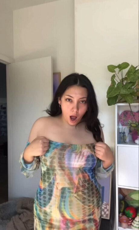 ASMR JADE jolie star du porno image