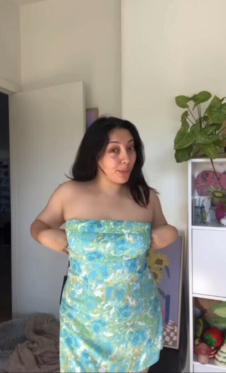 gros clitoris uniquementfans pornographique gratuit photo