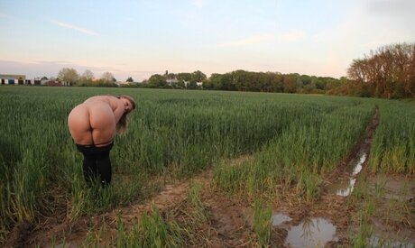 Lina Mila actrice parfaite galeries