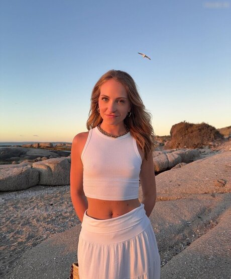 Alina Sophie Holst star du porno xxx image