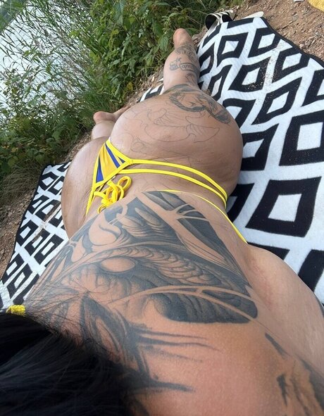 Stifflersmom mannequin photos