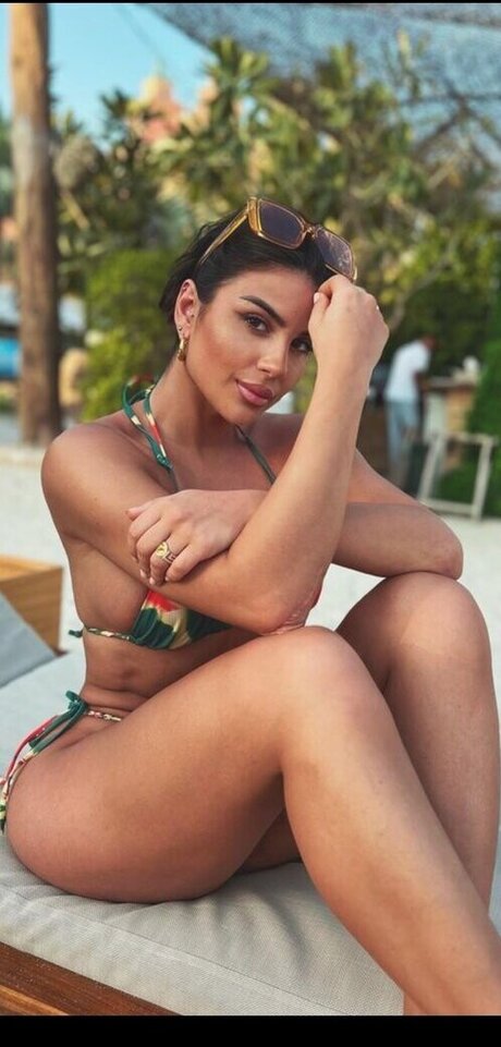 zara secret art modèle des photos