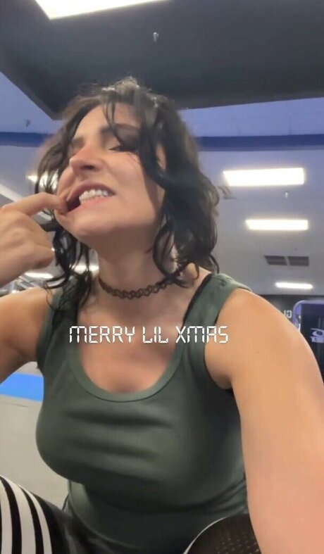 pipe éjaculation dans la bouche onlyfans joli porno photo