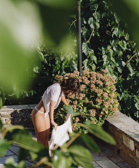 Theopisti Pourliotopoulou modèle de haute qualité galerie