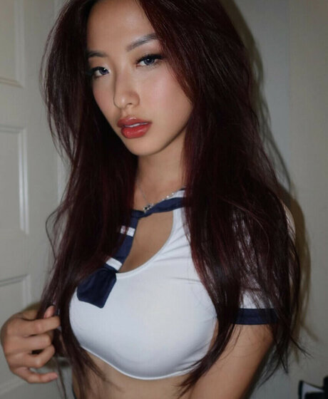 Winnie Chang art de star du porno image