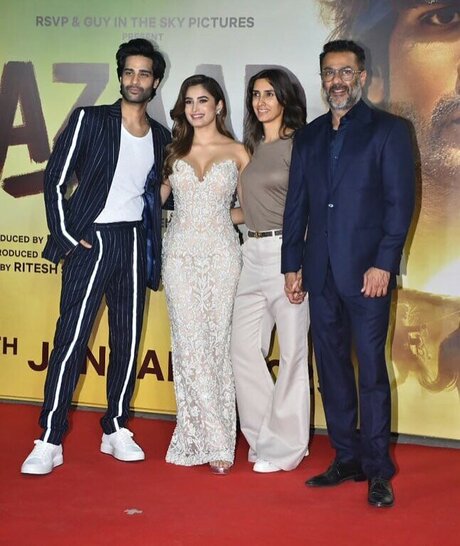 Rasha Thadani étoile adulte photos