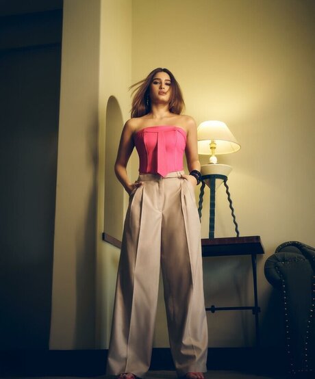 Rasha Thadani belle actrice collection