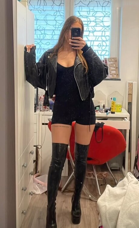 Larissaxra Fotoaufnahmen