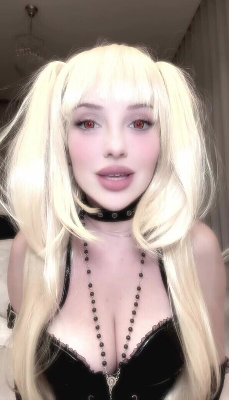 Nikoleta Milenova étoile sexy des photos