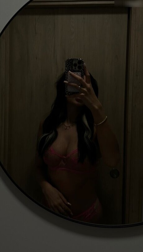 Nikelein jolie étoile photos