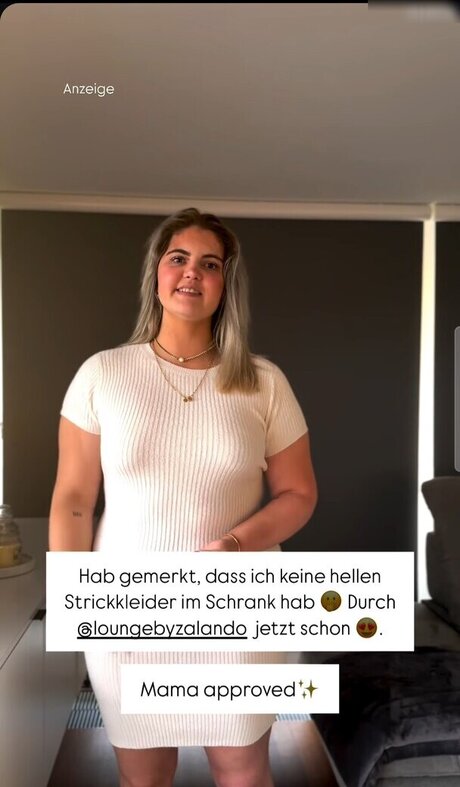 brune en levrette onlyfans belle exclusivité galeries