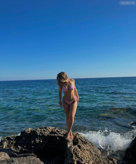 celinajoyy modèle magnifique archive