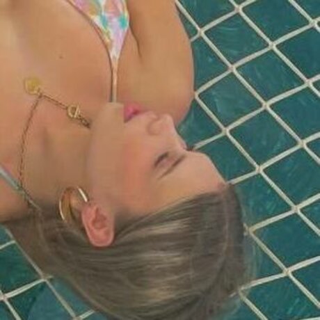 celinajoyy modèle images