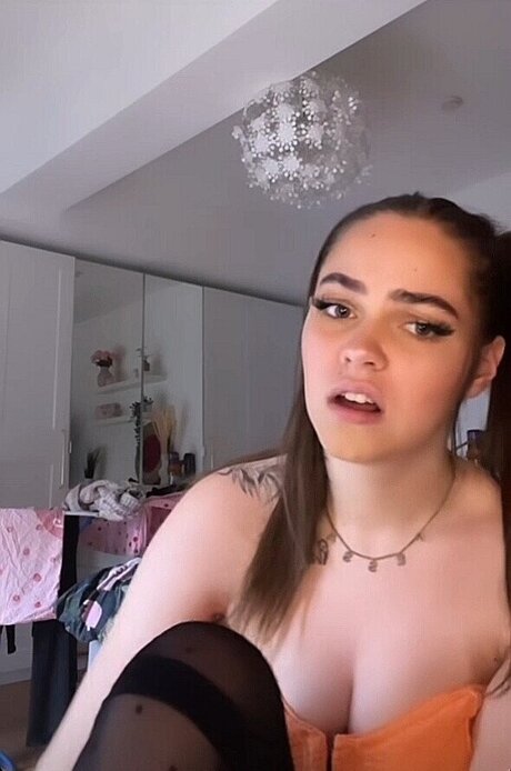 Tizeax modèle adulte image