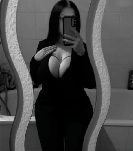 Schrpia_ actrice sexy galerie