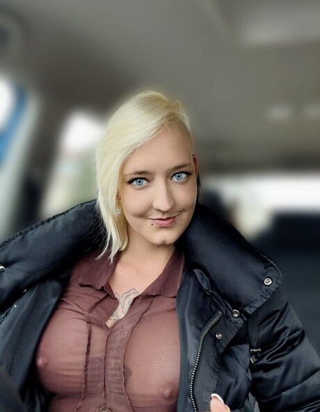 hot craxy 29 actrice chaude archive