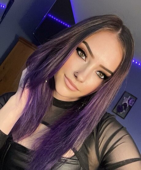 Megan Elizabeth modèle gratuit img