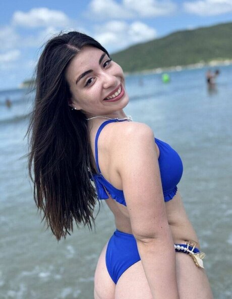 nahii carceres art modèle img