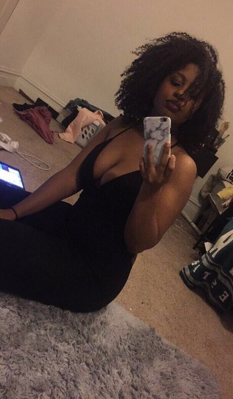 Juicy Couture jolie star du porno images