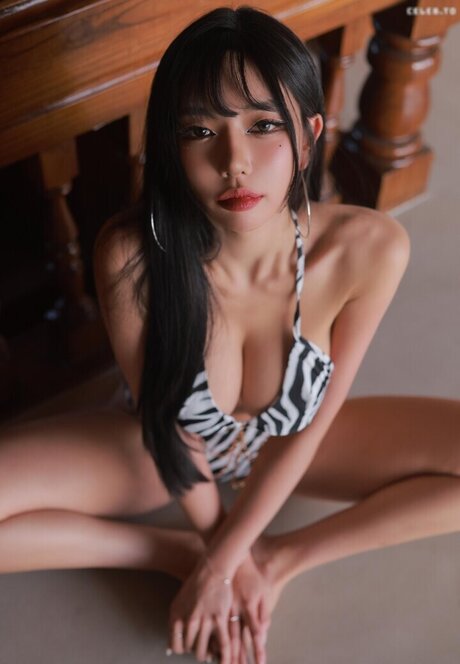 Donggeuran modèle artistique galerie